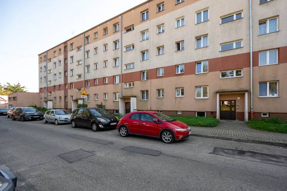 Mieszkanie czteropokojowe na Kmieciach