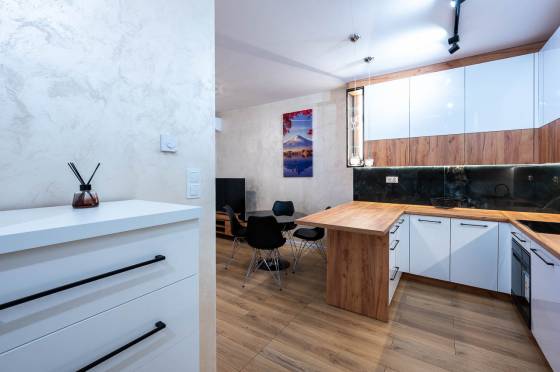 Komfortowe mieszkanie z miejscem postojowym