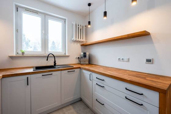 Mieszkanie trzypokojowe na Kmieciach